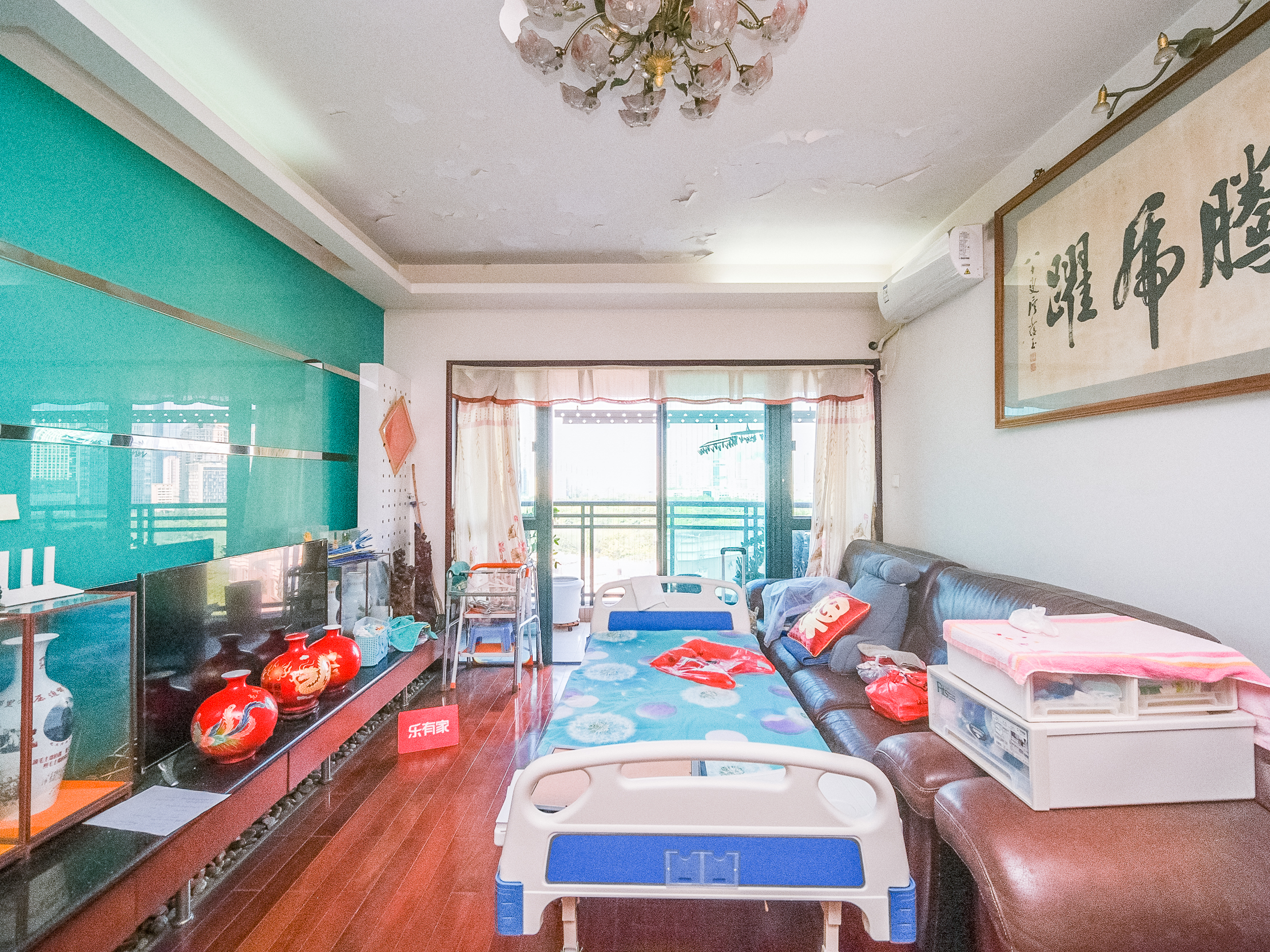 城市绿洲花园，方正户型，通风采光佳，带重点学校与地面花园，人车分流，业主诚心出售，机会难得！