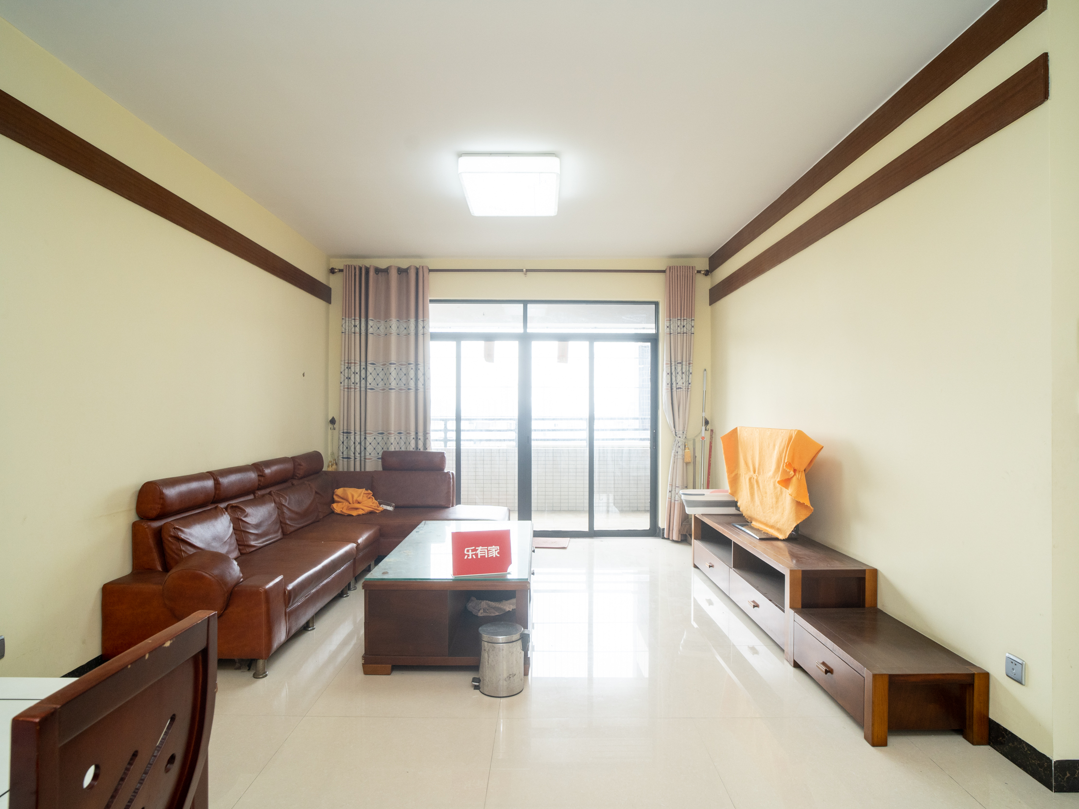 帕佳图·尚品，方正户型，南向采光，地面花园，人车分流，重点学校，诚心出售，随时看房！