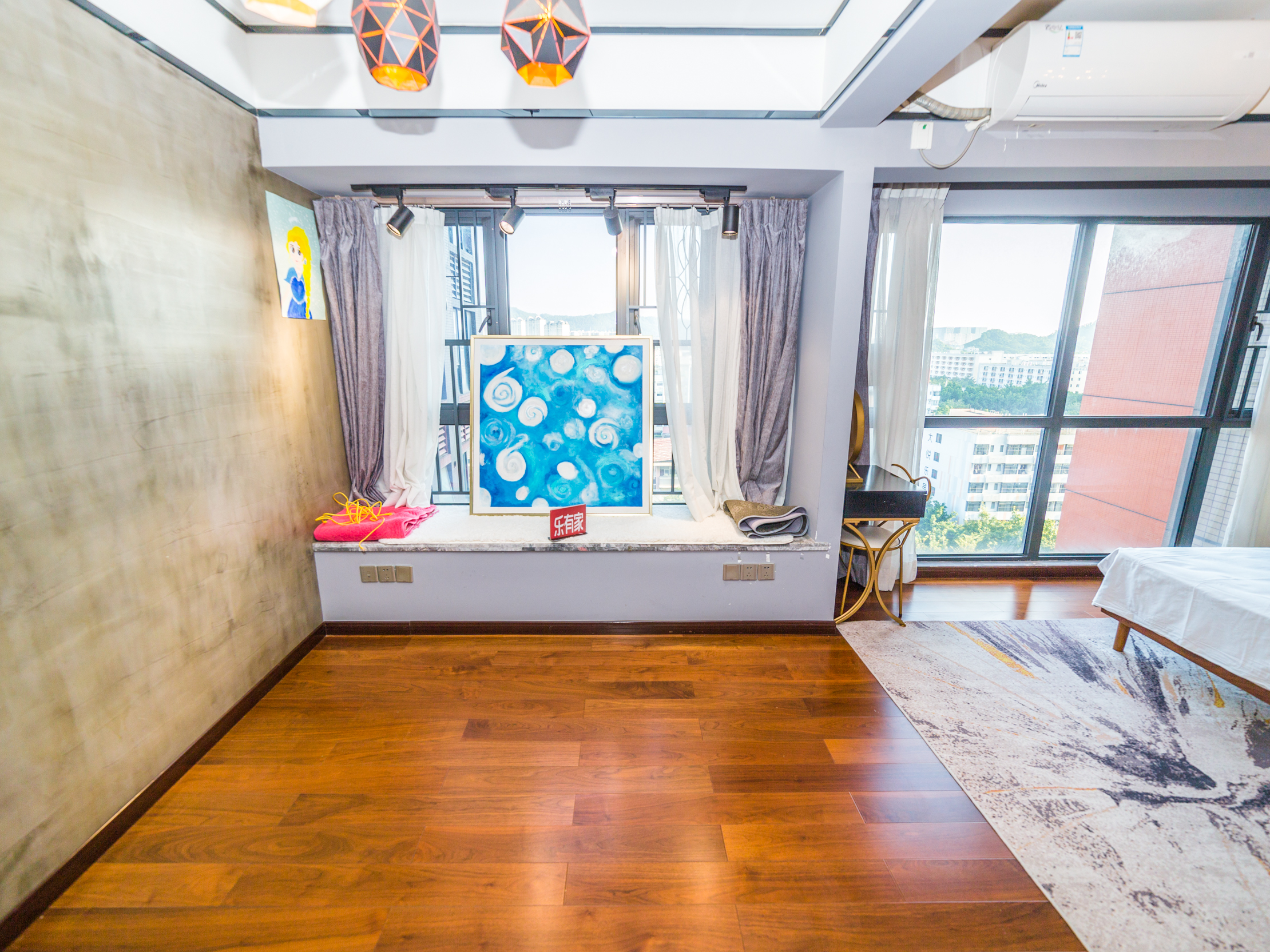 中粮凤凰里花苑4房2卫