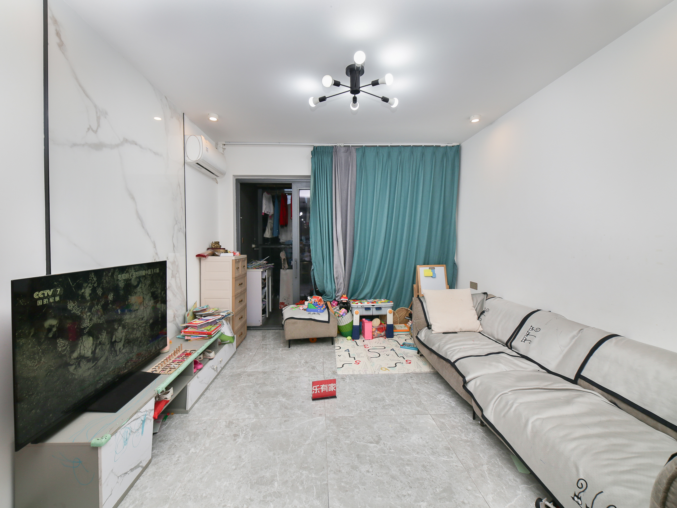 山海上城三房精装修出租-深圳山海上园二期租房