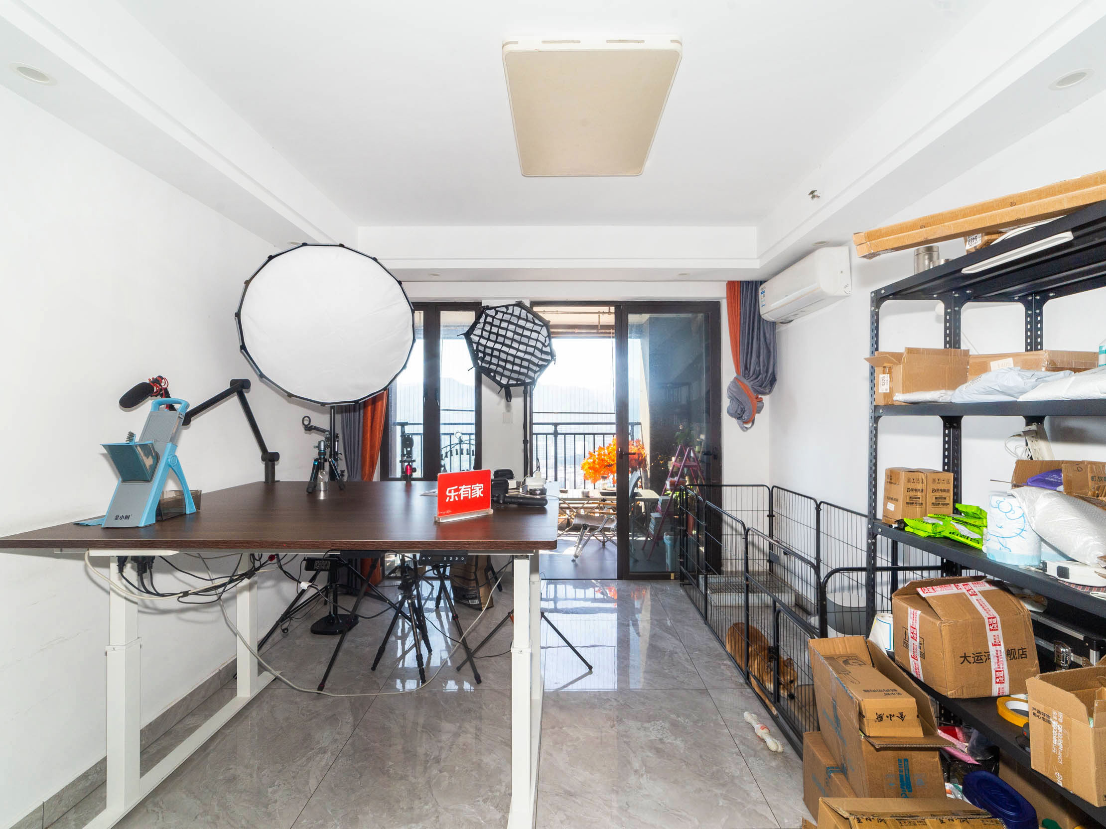 凤凰公馆诚心出售，税费低、户型方正，通风采光优，楼龄新，带地面花园，理想家居选择！-深圳凤凰公馆二手房