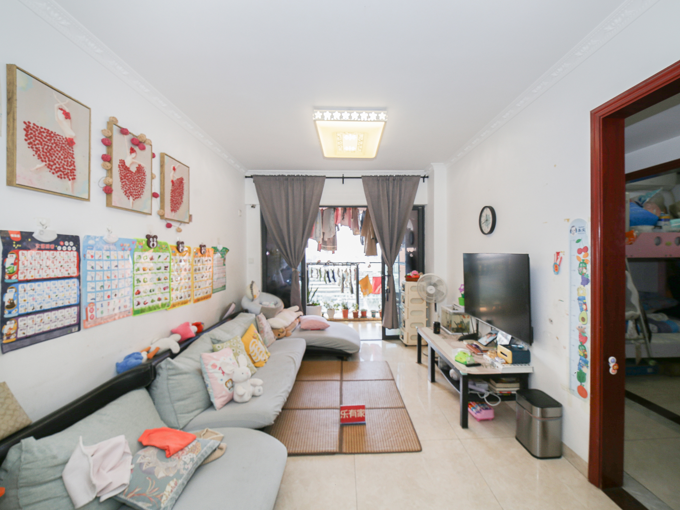 中粮凤凰里花苑诚心出售，低于均价，户型方正，通风采光佳，带地面花园，人车分流，机会难得！-深圳中粮凤凰里花苑二手房