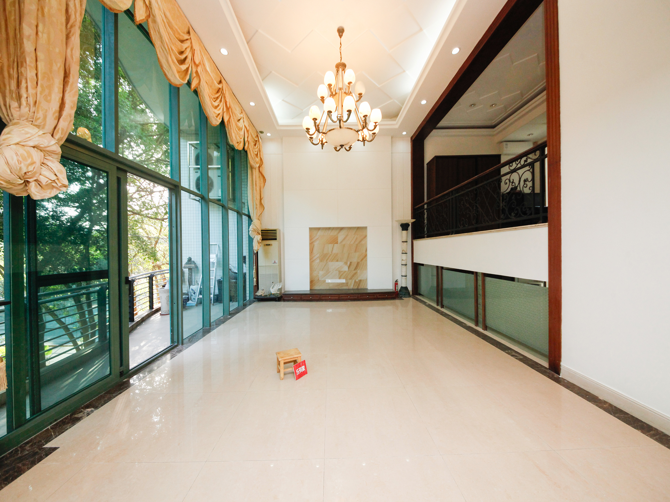 共和世家 7房3厅3卫 286㎡-深圳共和世家租房