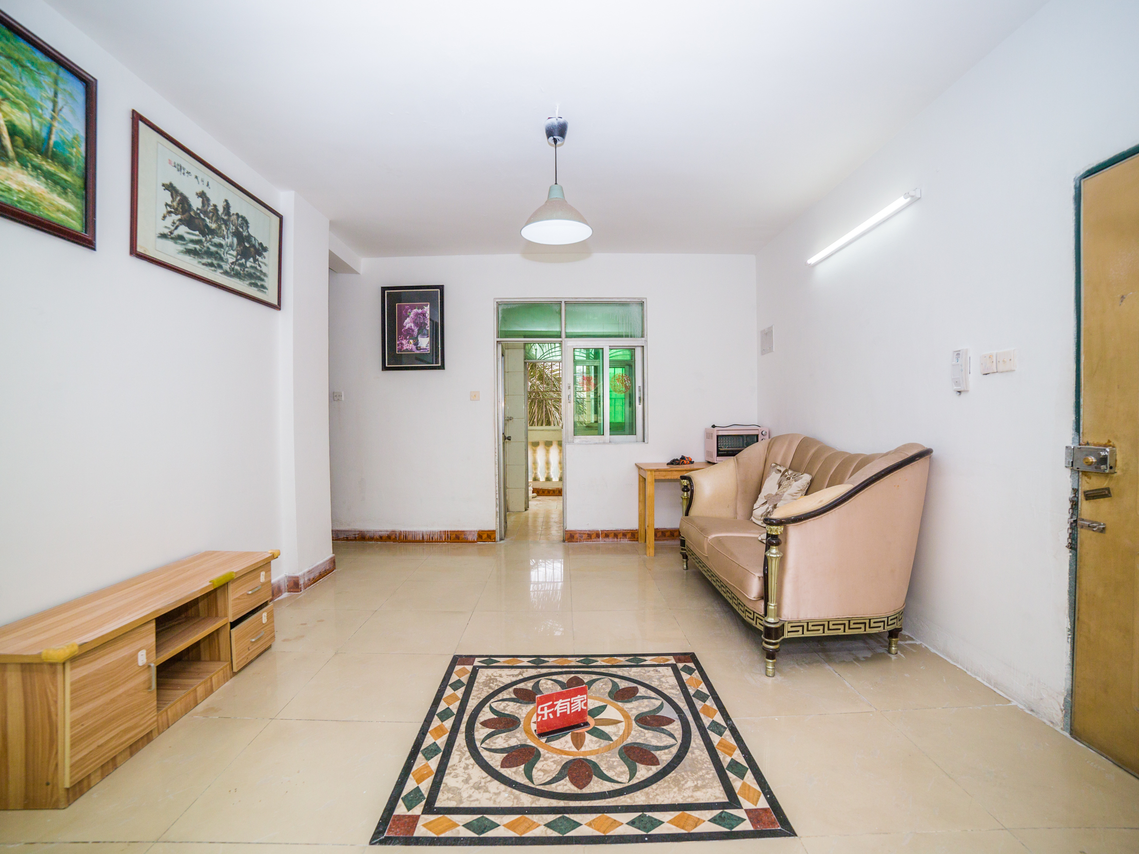 金达花园诚心出售，户型方正，通风采光佳，低于均价，更有地面花园，机会难得，快来抢购！-深圳金达花园二手房