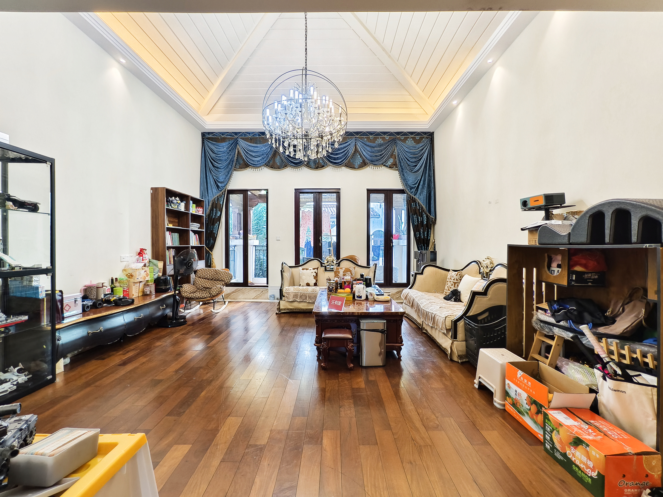 华侨城豪宅在卖-深圳招商华侨城曦城酒店二手房