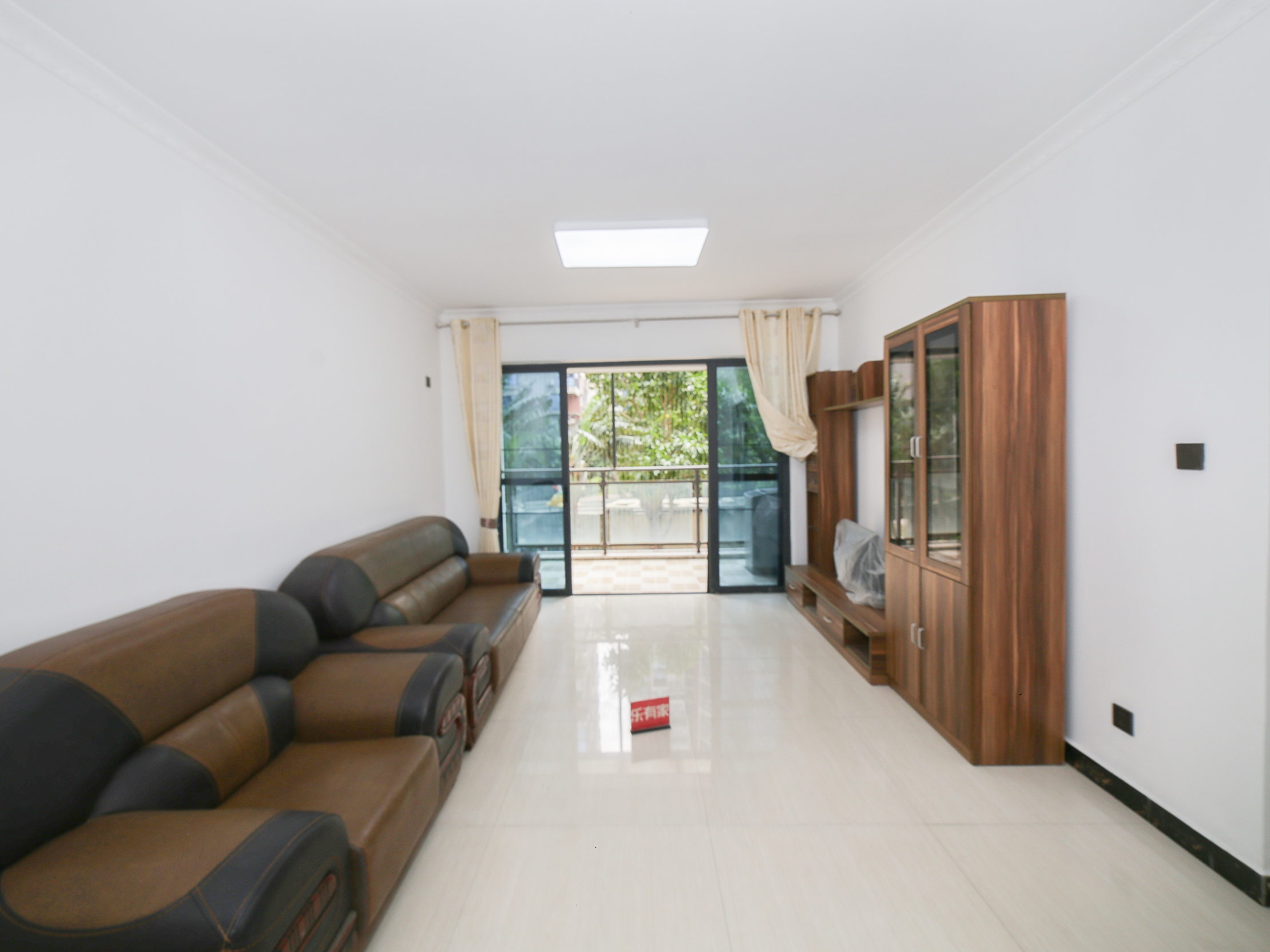 三房两厅一卫-深圳深航幸福花园二手房