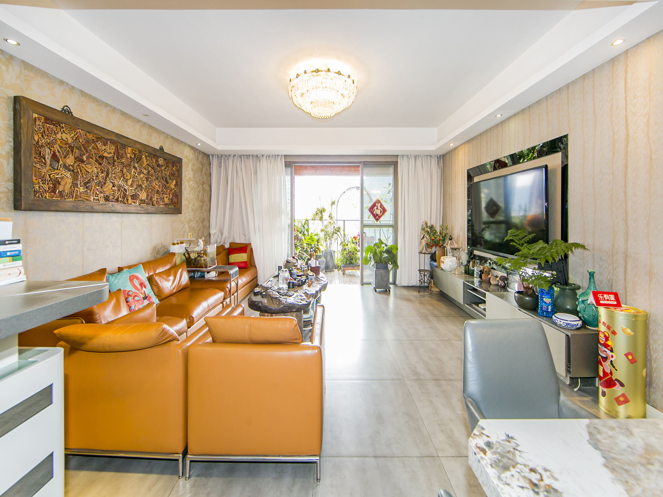 南向4室2厅，宽敞舒适，近地铁与公园，出行便利，理想家庭居所。-深圳熙园山院二手房