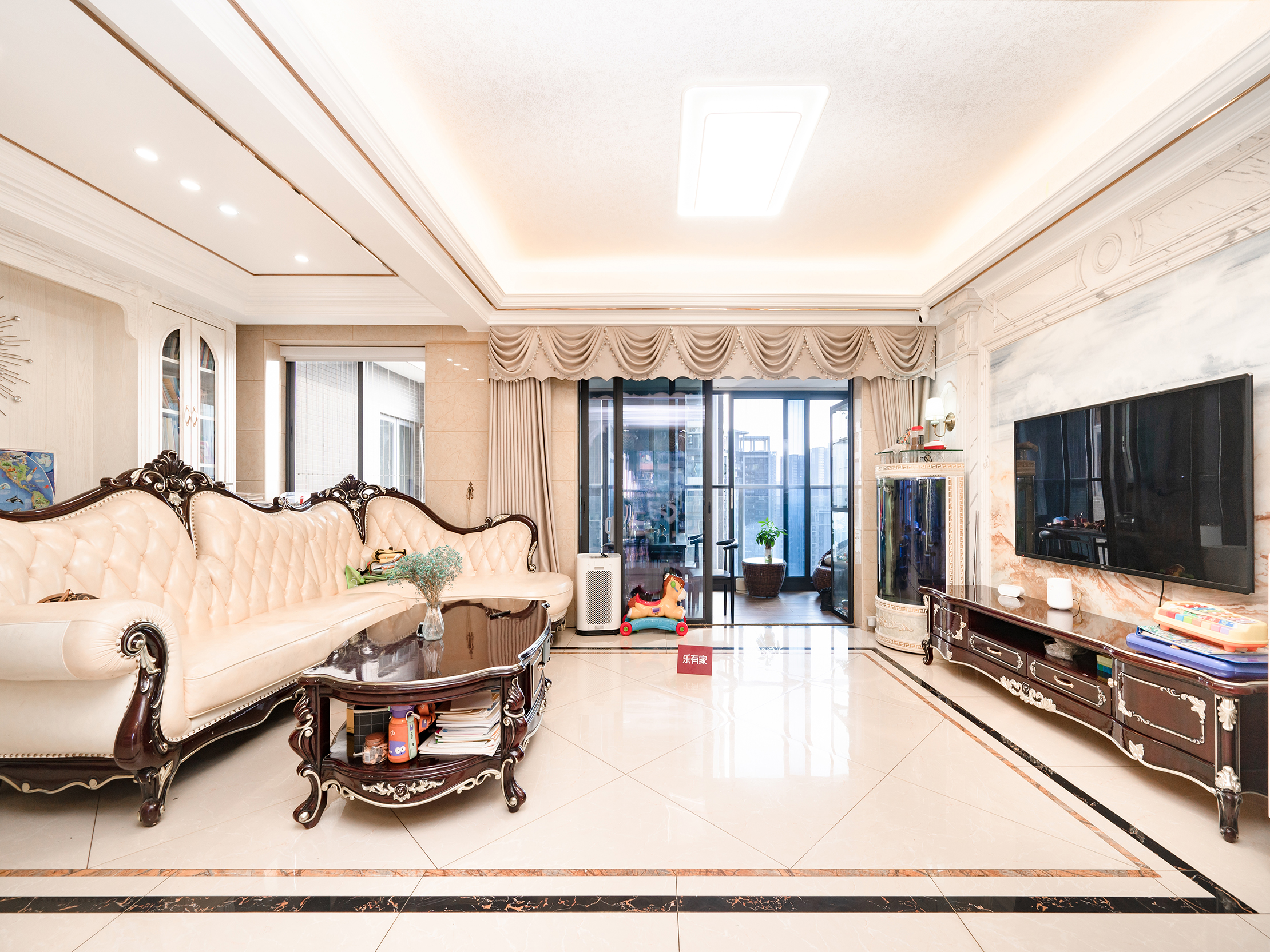 龙岗中心城北，南北通透四室两厅，宽敞明亮，改造空间大，自由发挥，尽享舒适生活。-深圳壹锦园二手房