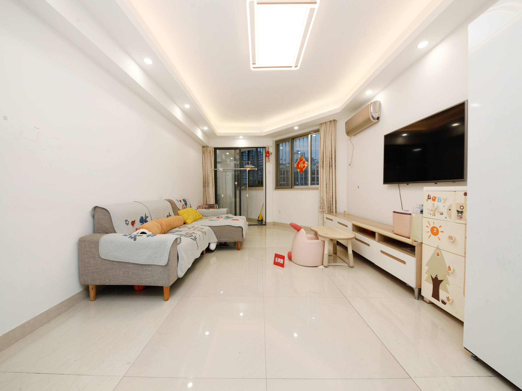 地段成熟，配套齐全，出行方便