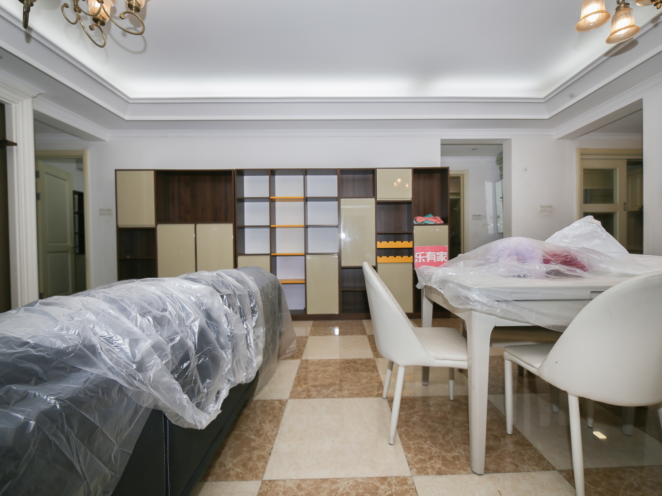 业主急卖置换！中楼层视野开阔，万科物业品质小区