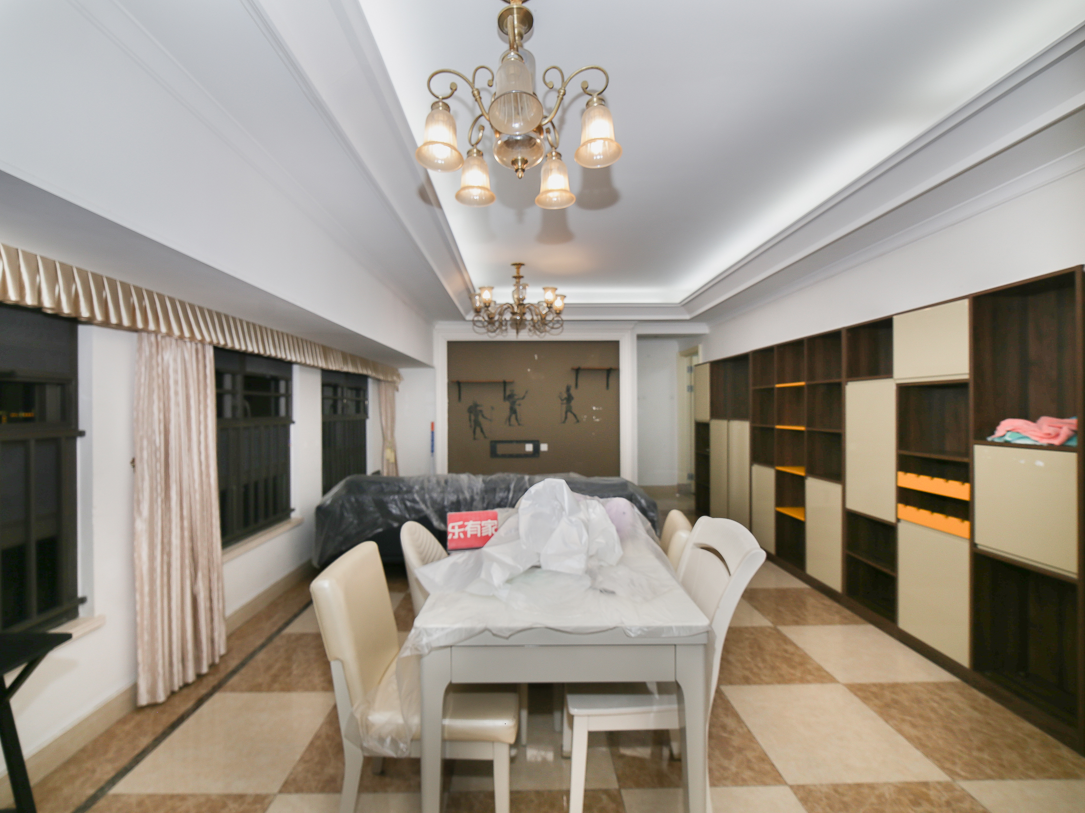 业主急卖置换！中楼层视野开阔，万科物业品质小区