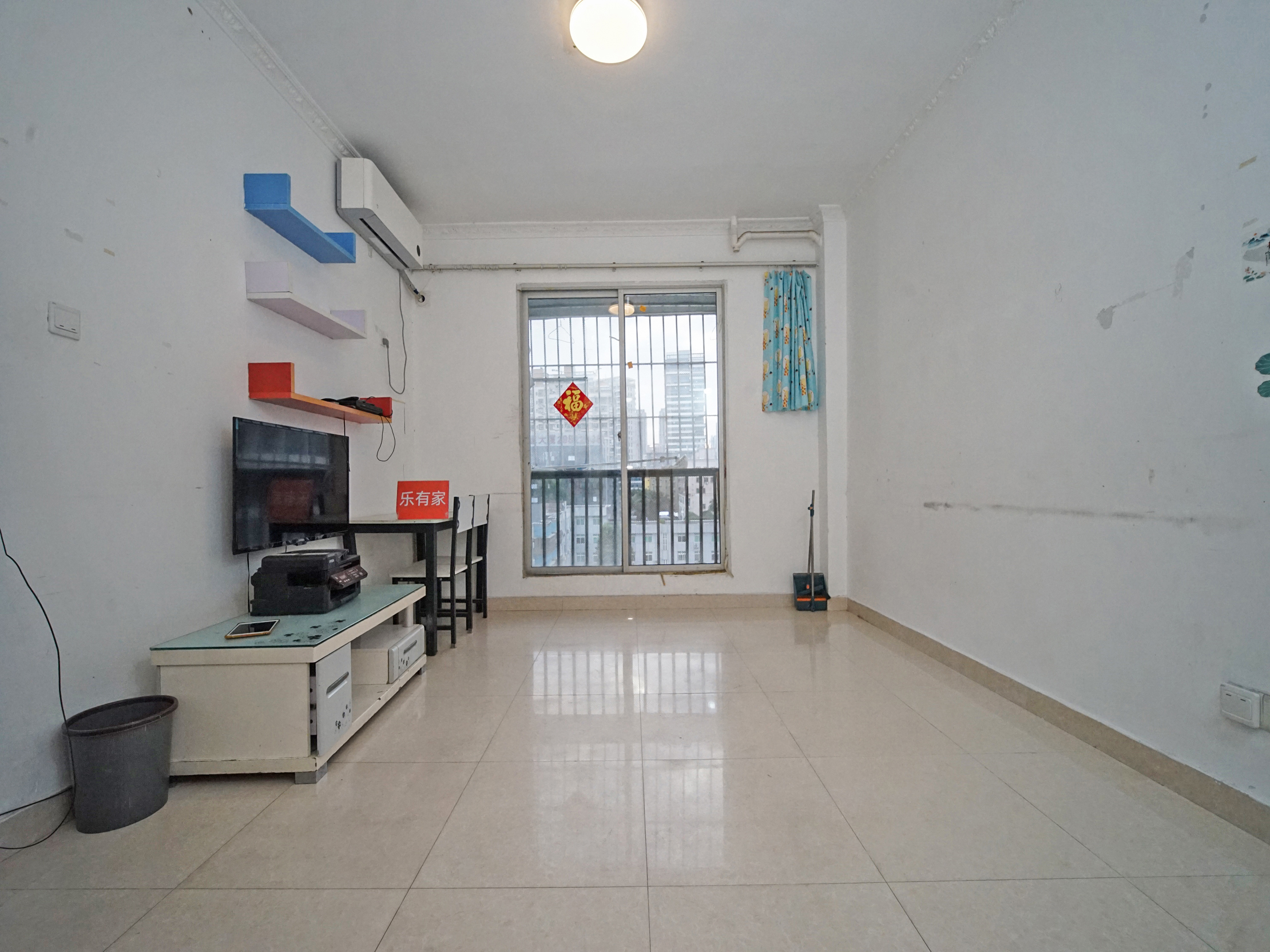 龙华中心优质小户型，东南朝向，步行可达大型公园，享受自然与生活的完美结合。-深圳龙泽榕园二手房