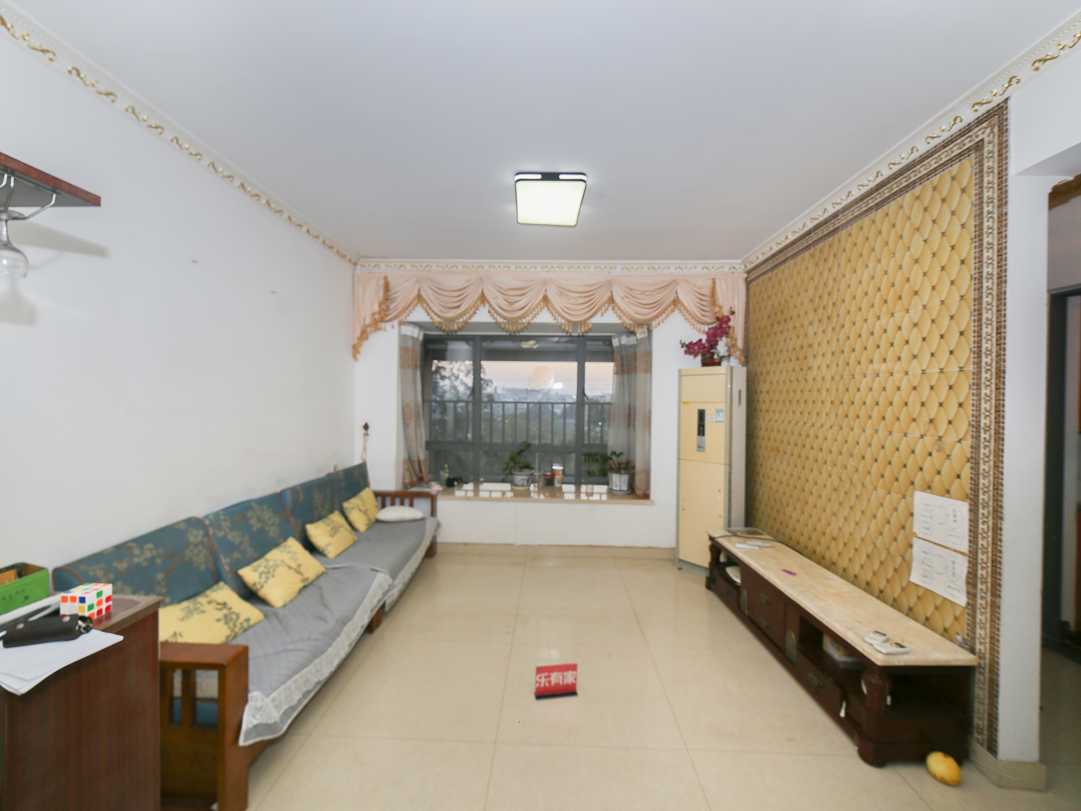 政策没有影响，满五年免个税少，装修保养得当直接入住-深圳畔山御景花园二手房