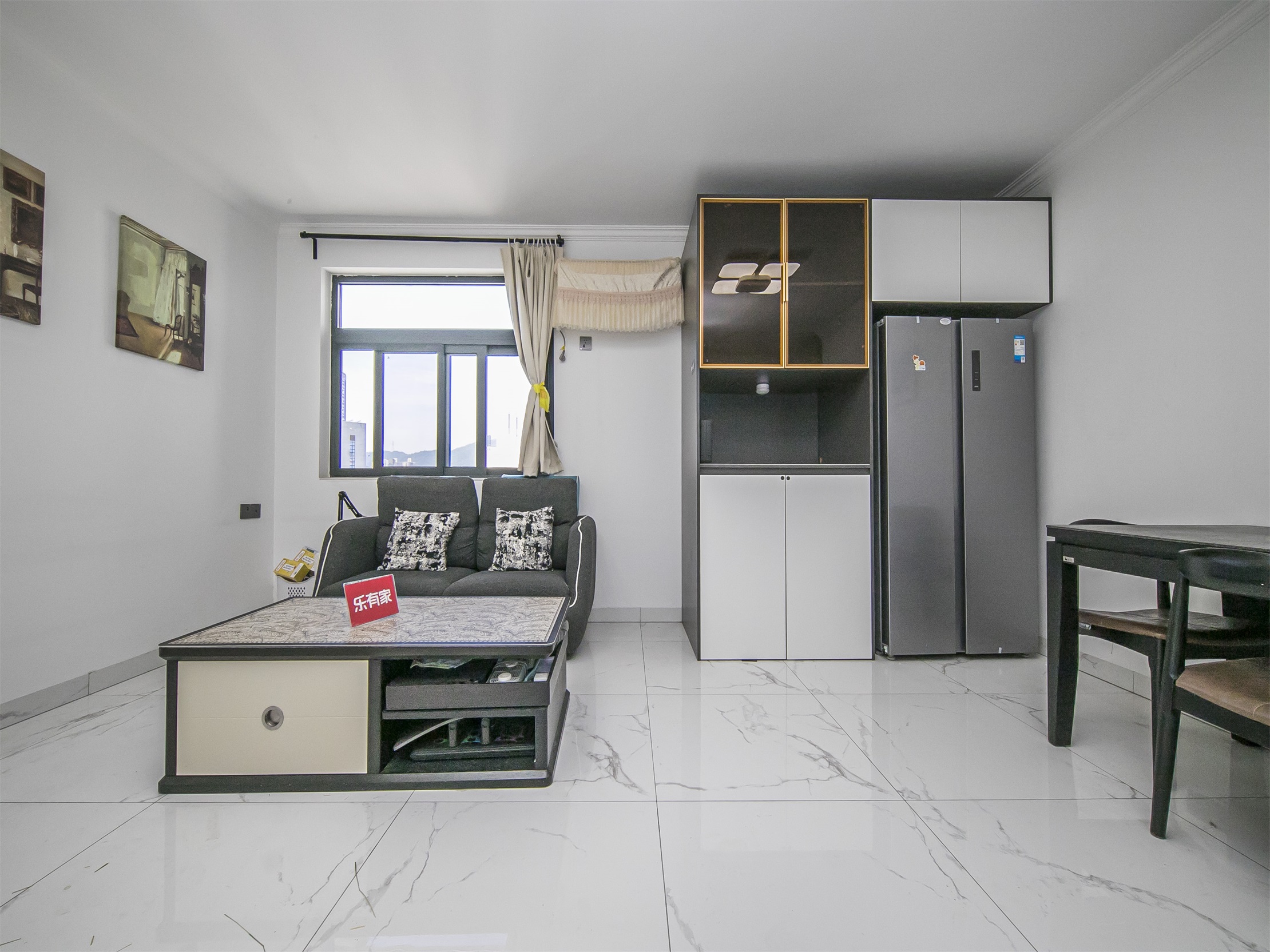 温馨装修三房，户型方正，居家舒适-深圳景龙大厦租房