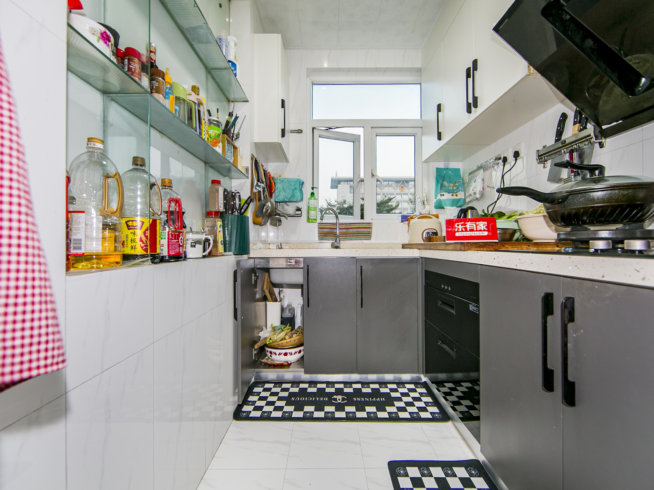 欧陆经典花园 4房2厅1卫 109.36㎡