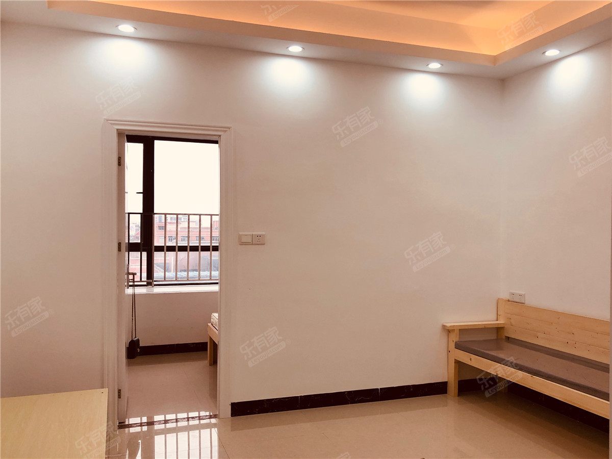 御东公寓 1房1厅1卫 35㎡