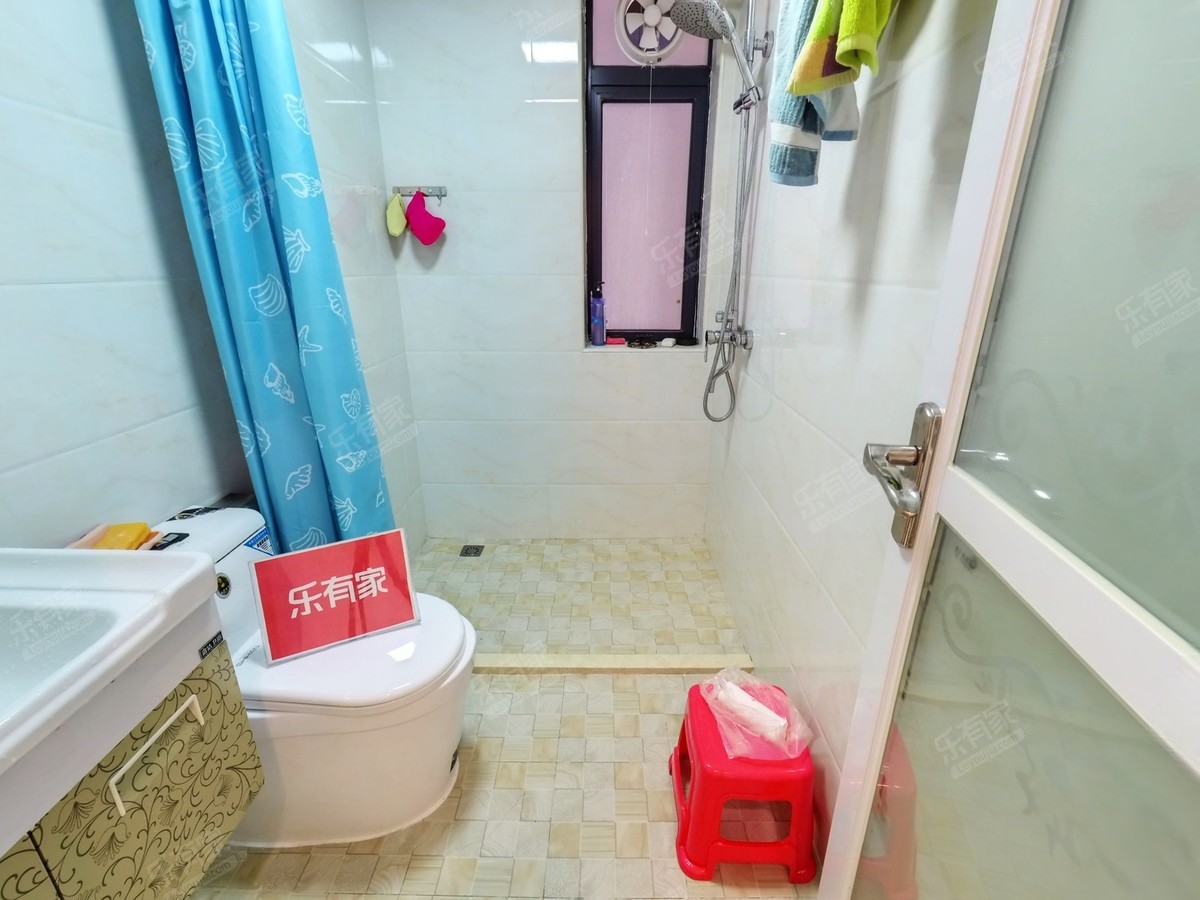 锦绣海湾城7期厕所-1