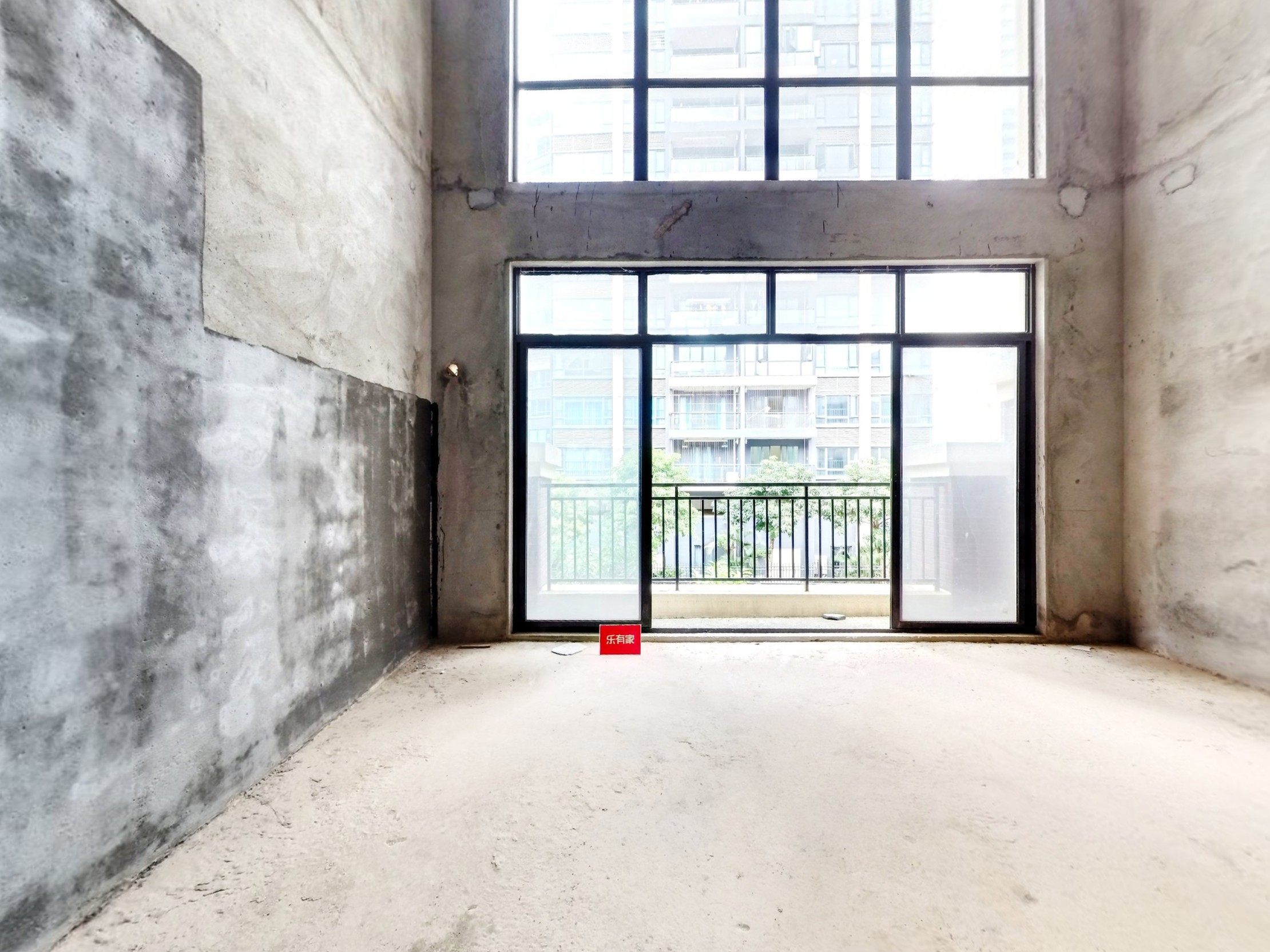 碧桂园翡翠山二期红郡