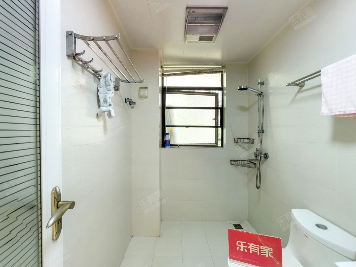中惠沁林山庄厕所-2