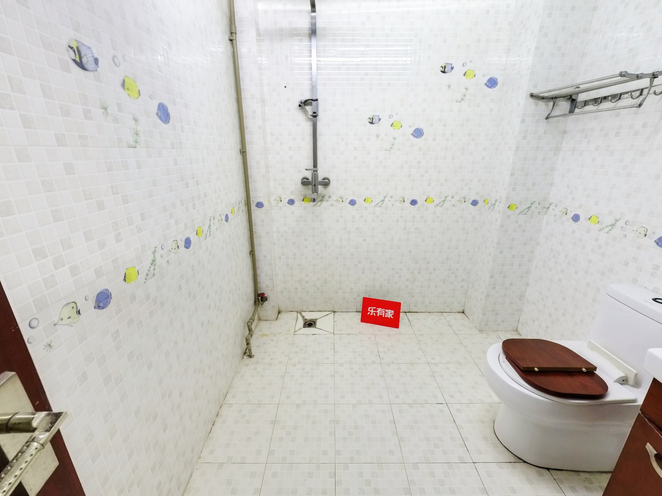 日豪名园 5房2厅2卫 154.08㎡