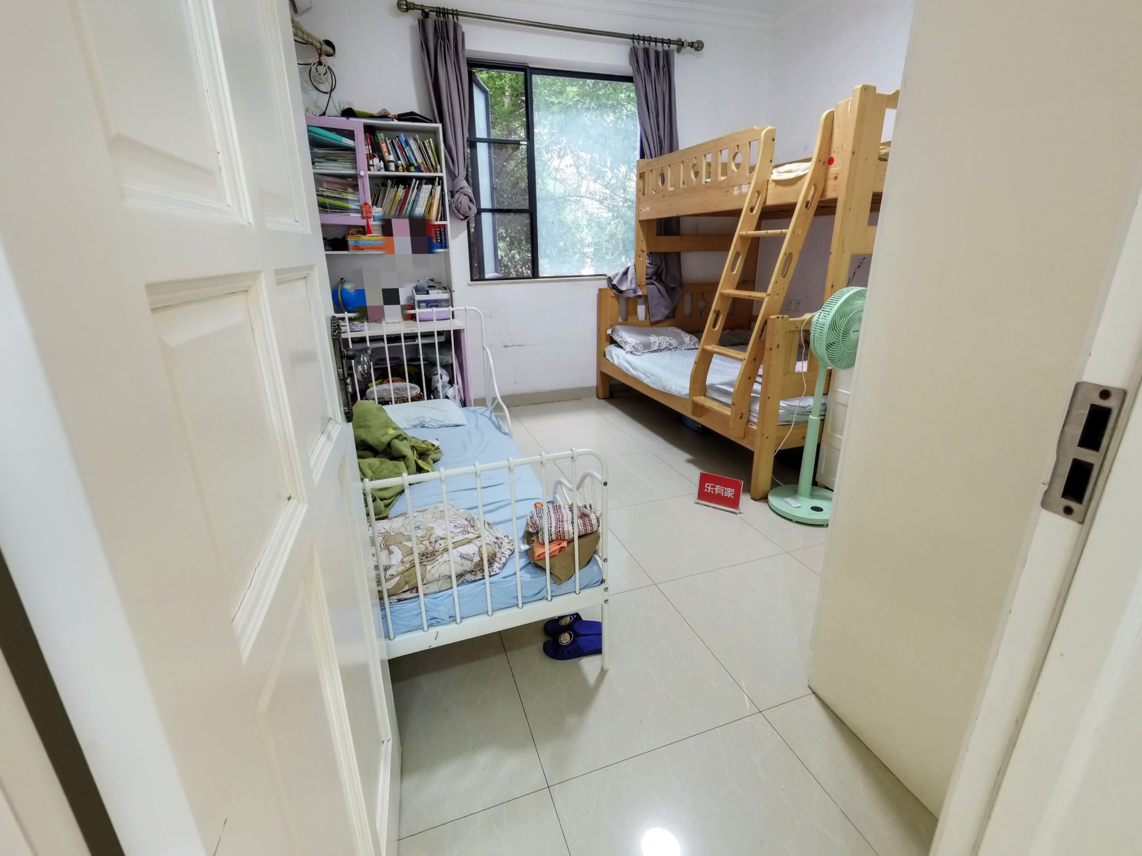 金地希缺南北通透双阳台，业主诚心出售