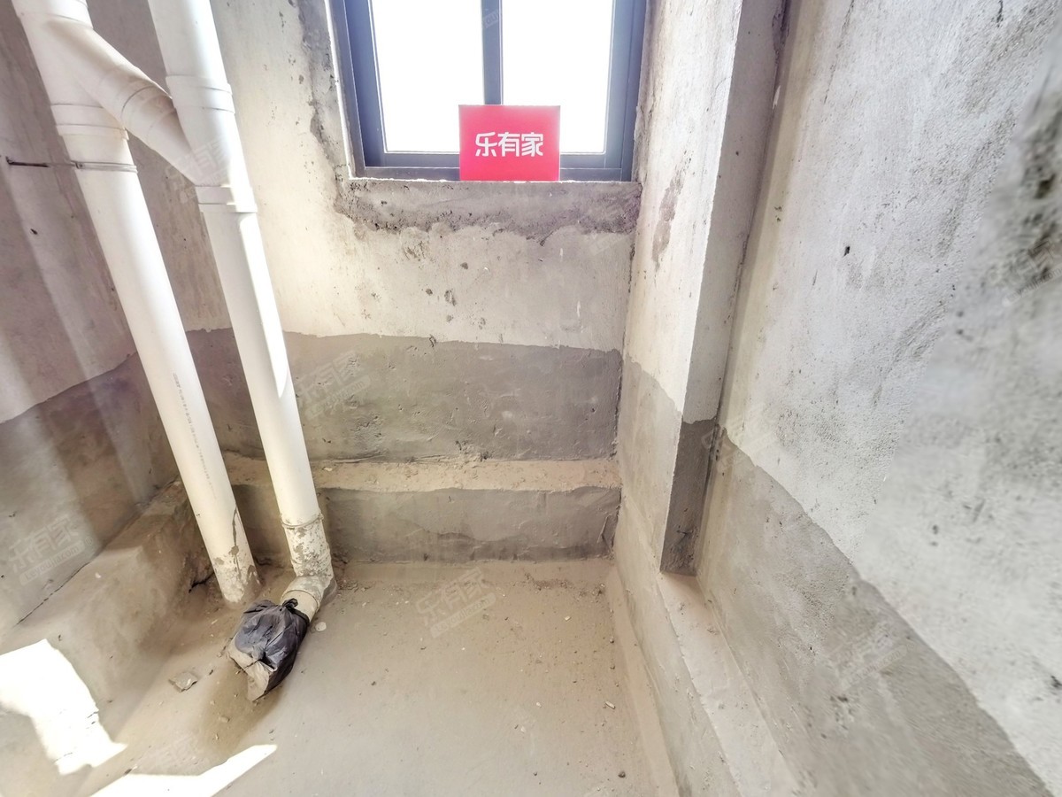 禹洲·嘉誉观澜 2房2厅1卫 79.21㎡