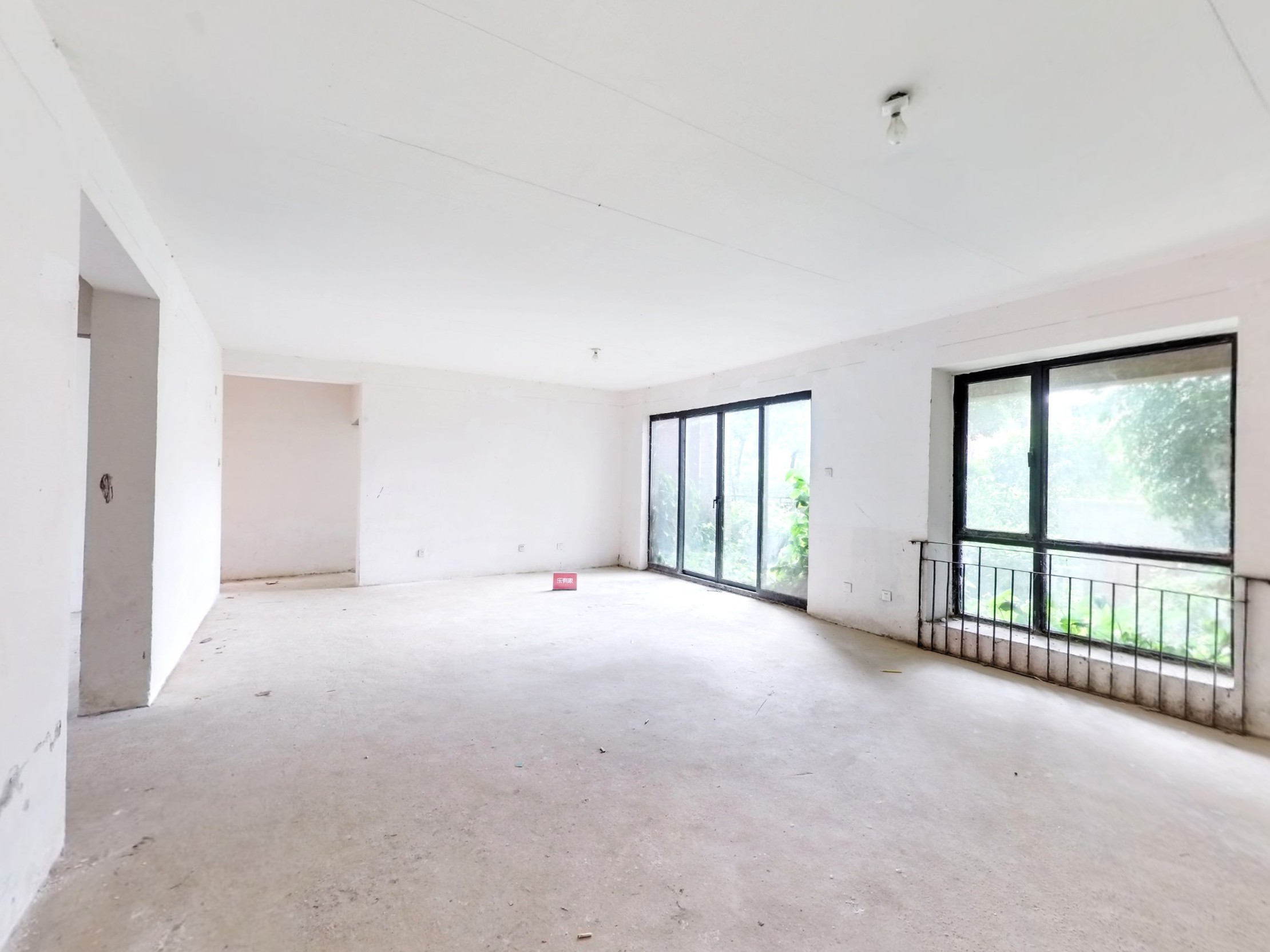 御峰园 4房2厅2卫 157.84㎡-深圳御峰园二手房