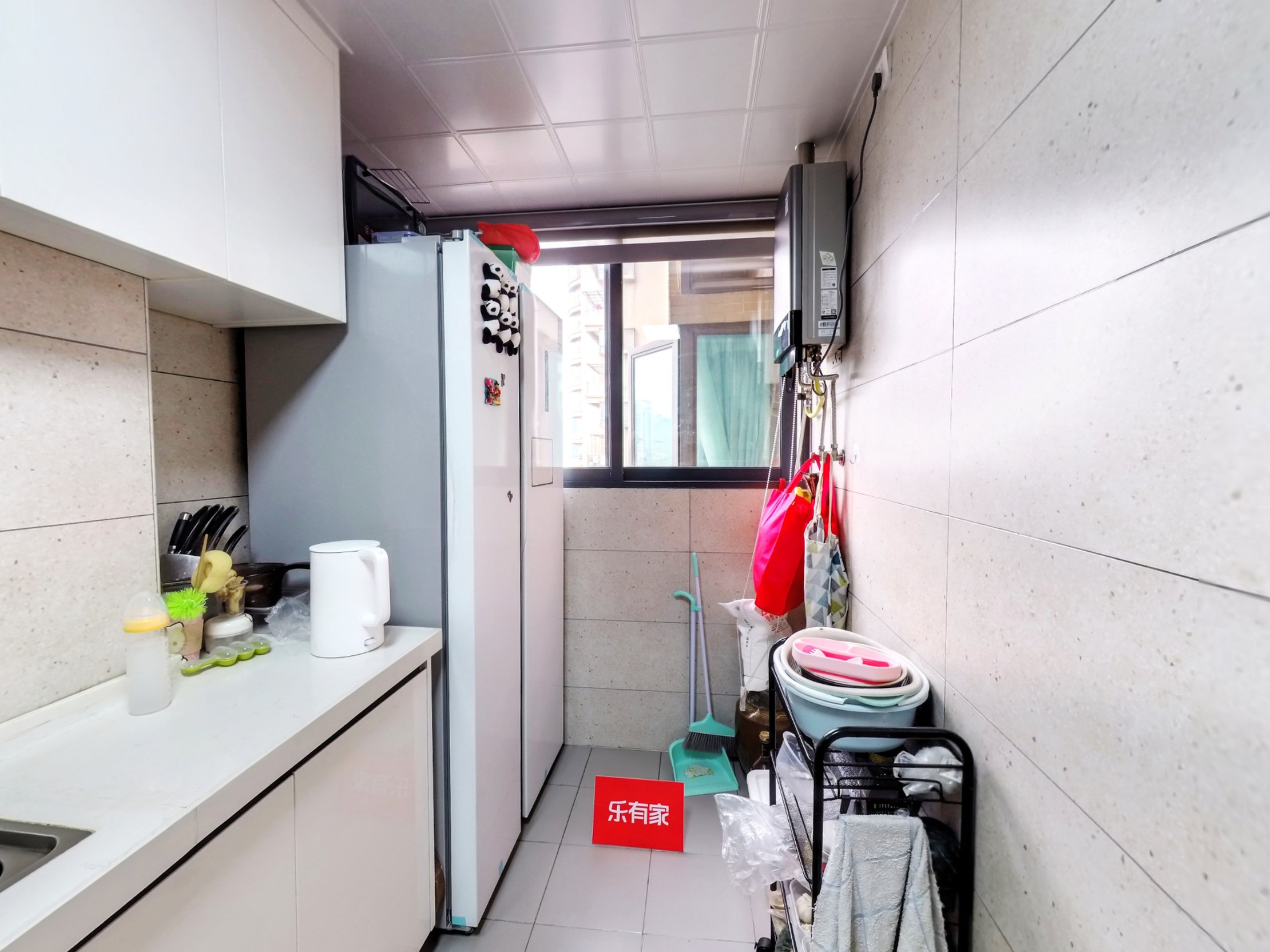 业主急卖，精装大两房！