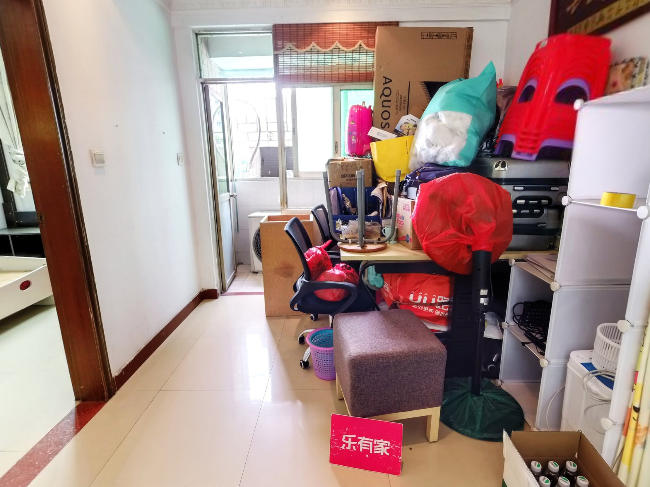 新华苑三房二厅精装带家私电器出租-深圳新华苑租房