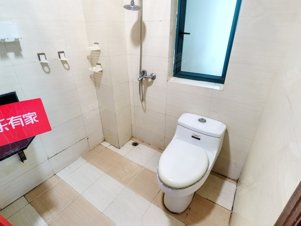 海霞国际厕所-1