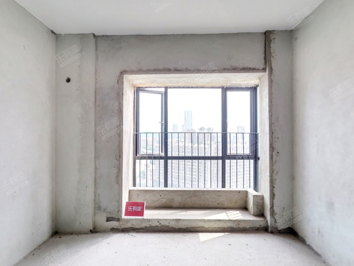 大信溢彩年华的房子出售