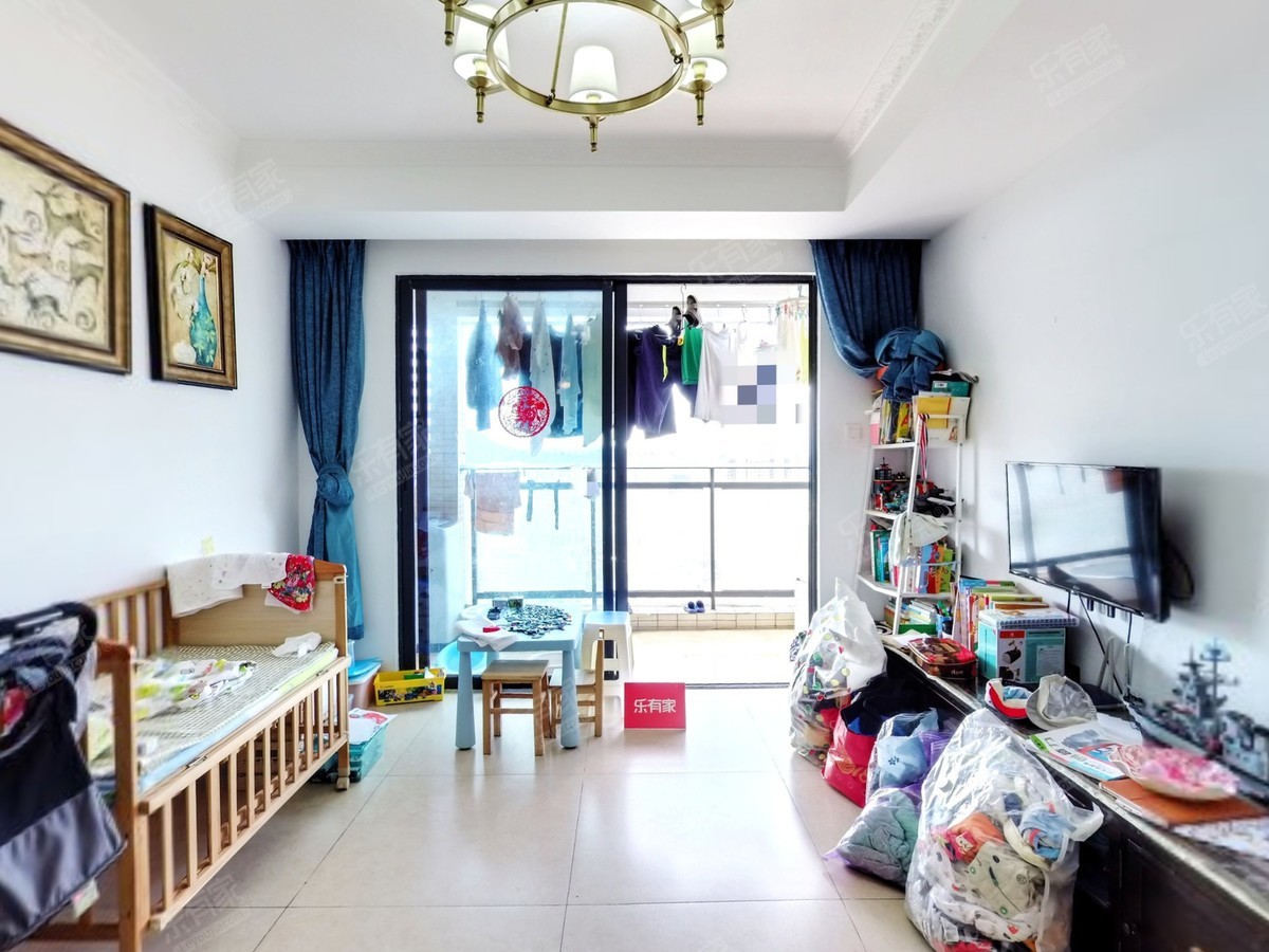 尚水天成，方正户型，税费低，通风采光佳，车位充足，带花园，业主诚售，随时看房！