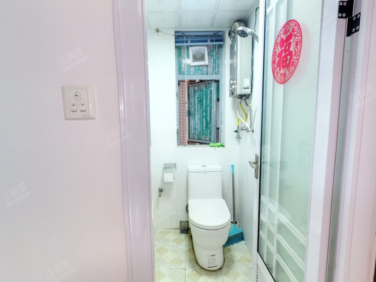 东悦名轩厕所-1