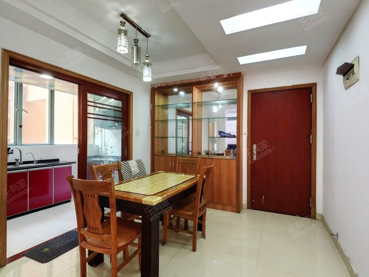 业主诚心出手，看中可谈-惠州中天彩虹城二手房