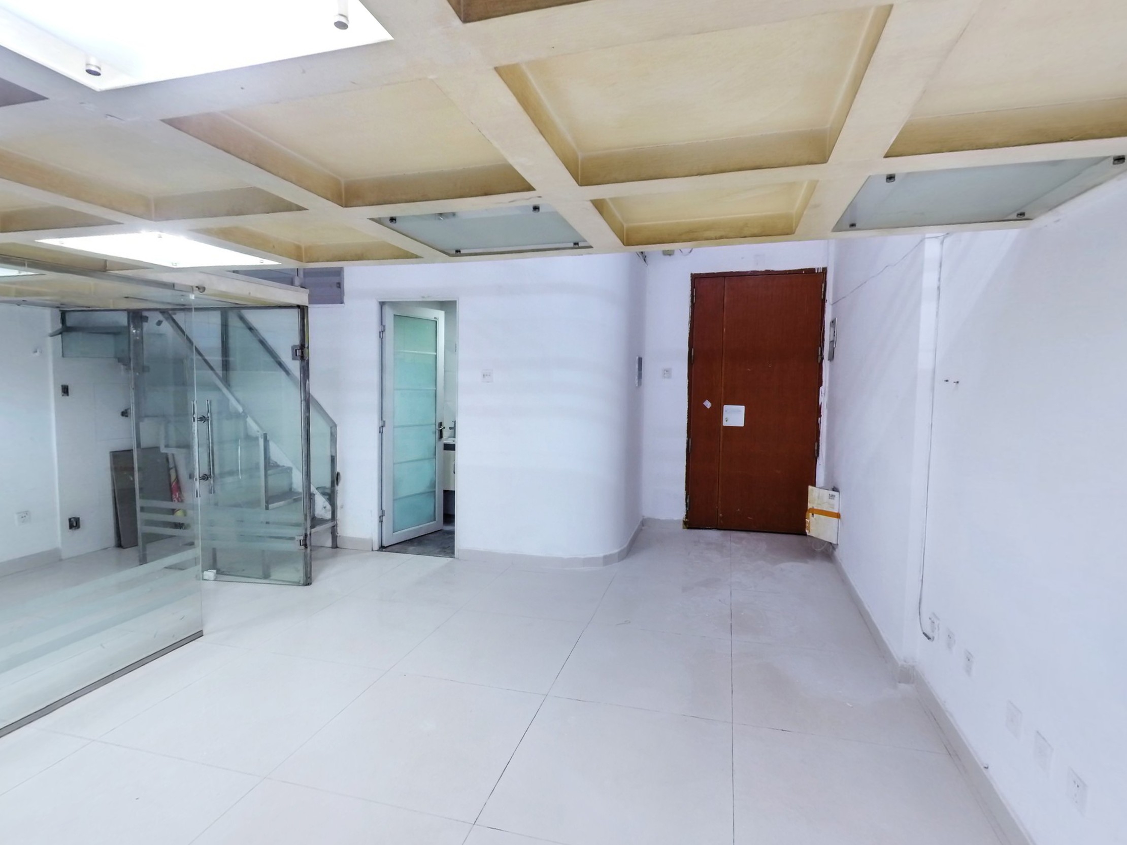 中泰燕南名庭，户型方正，通风采光优，人车分流，带空中花园，业主诚心出售，随时看房！-深圳中泰燕南名庭二手房