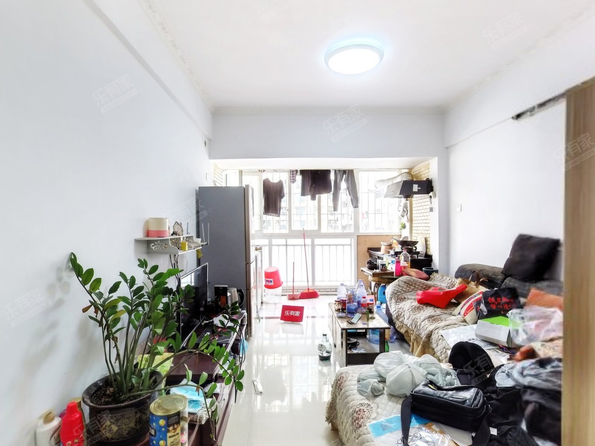 德顺苑南精装1室1厅53.45m²-中山德顺苑二手房