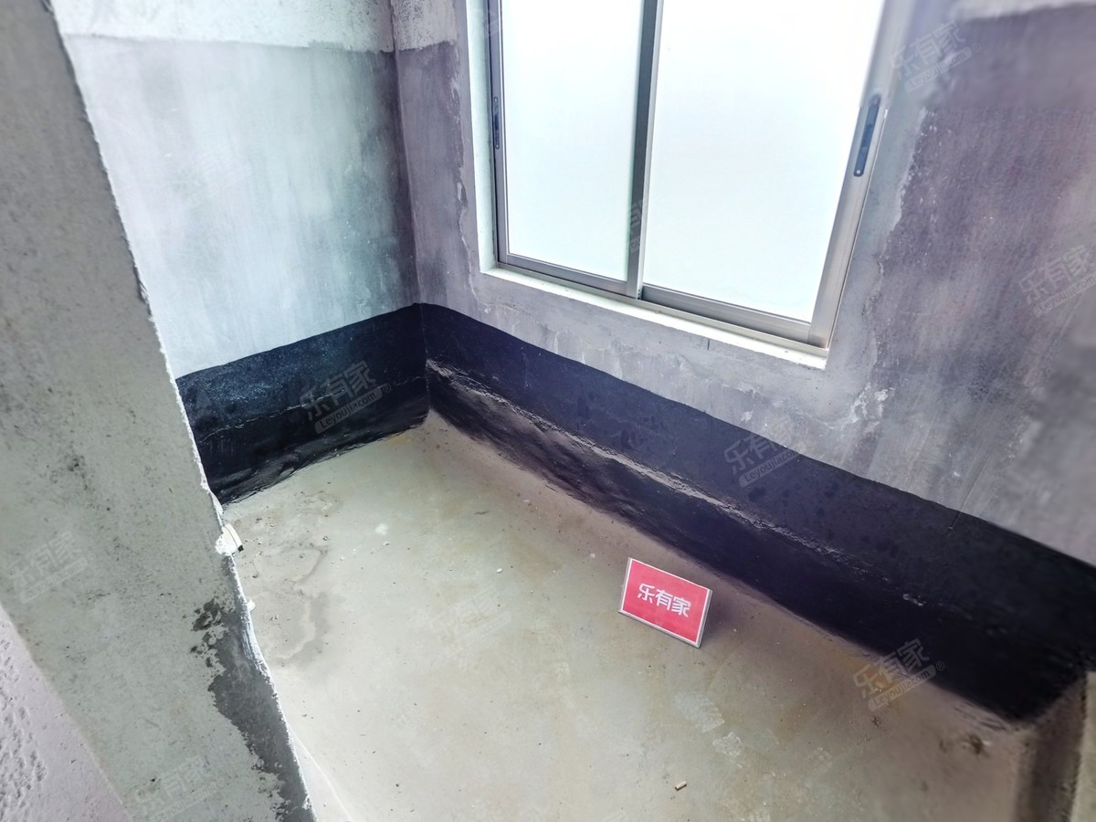 锦绣海湾城3期厕所-5