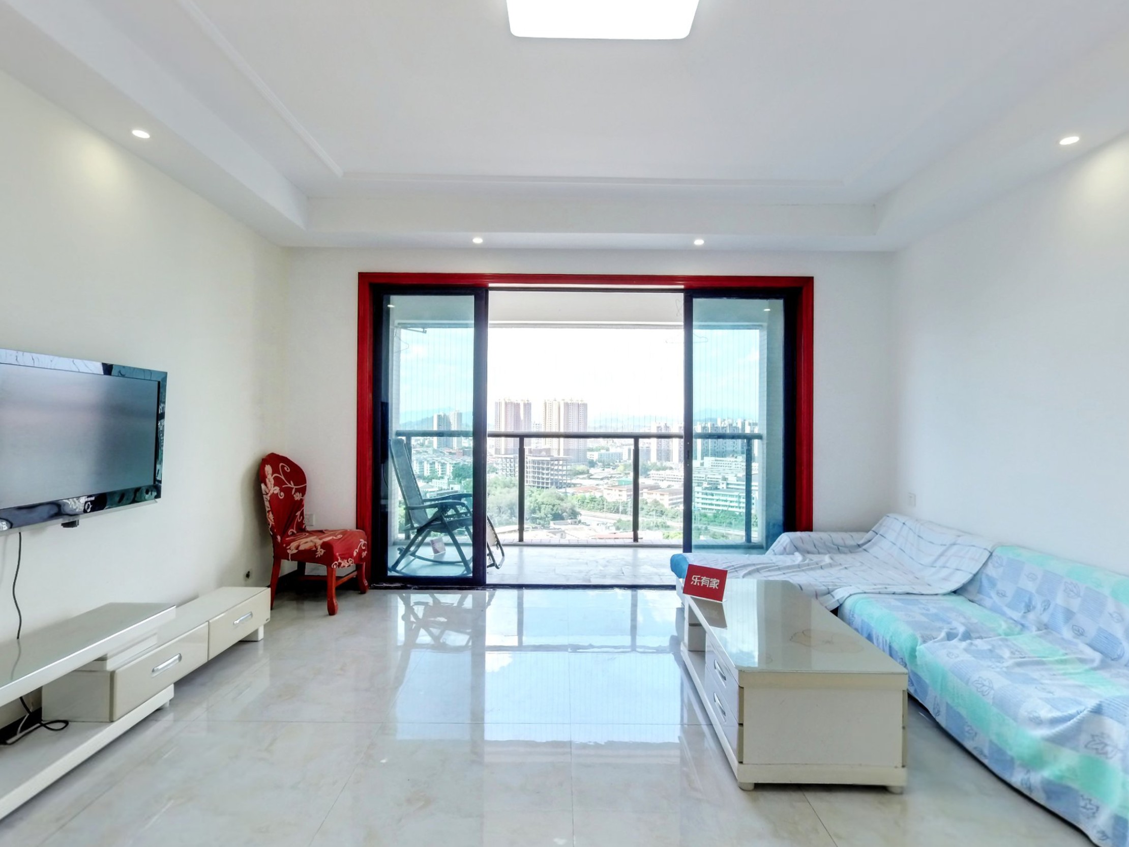 融湖一期，精装大4房，家电齐全，拎包入住-深圳融湖世纪花园租房