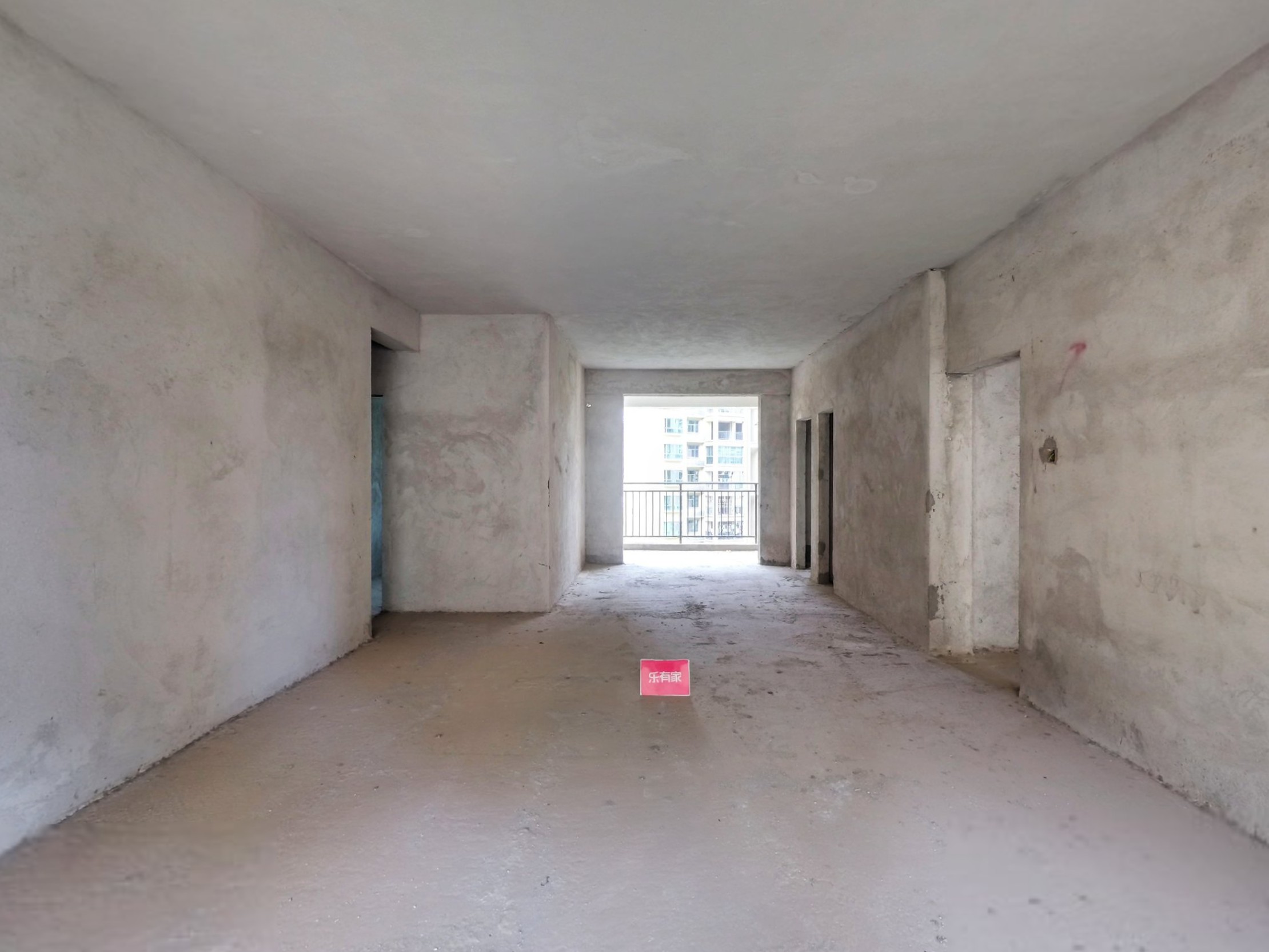 东江学府三期 4房2厅3卫 174.15㎡