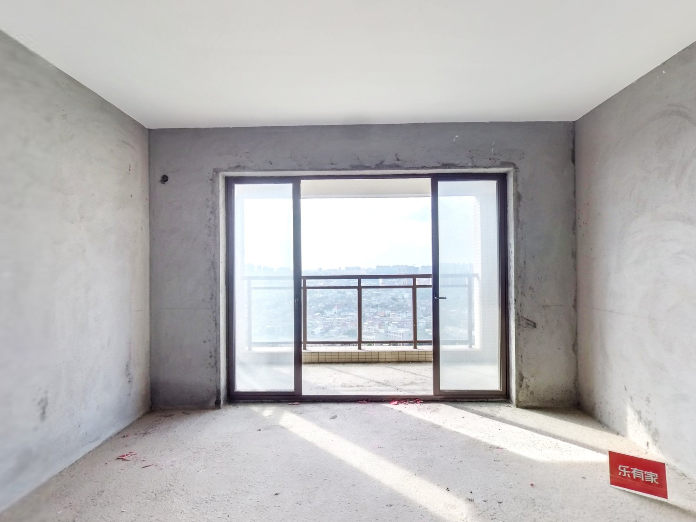 锦秀蓝山南北毛坯3室2厅122.94m²