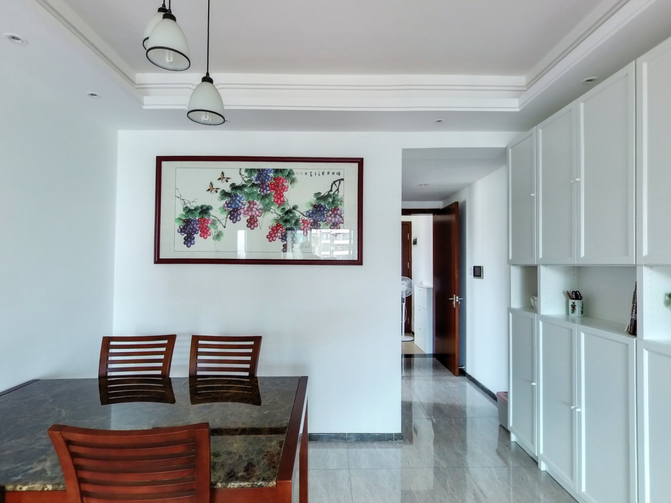 地铁口三房，越秀滨海御城，拎包入住