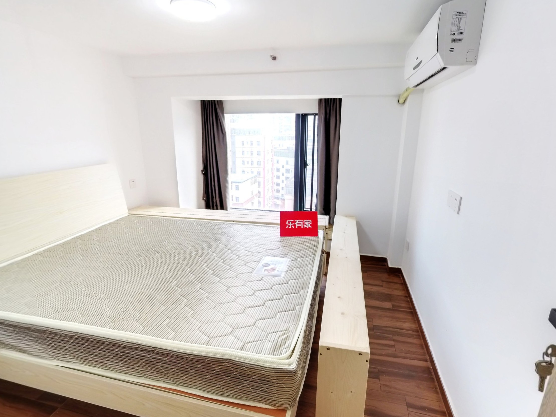 吉祥里豪庭 4房1厅2卫 69㎡