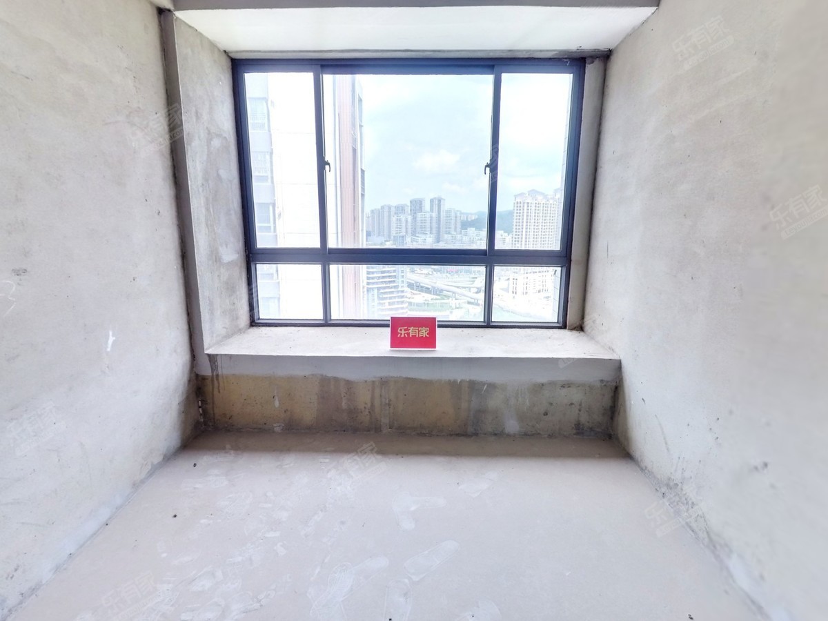 名流印象三期 3房2厅2卫 105㎡