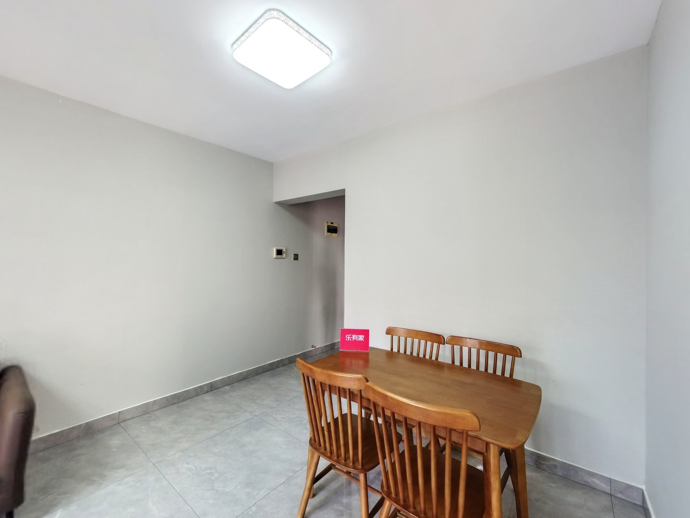 地段成熟，配套齐全，出行方便