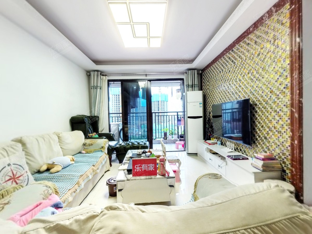 金地朗悦，豪华装修三房，满五年，红本在手，业主诚心出售-深圳金地朗悦二手房