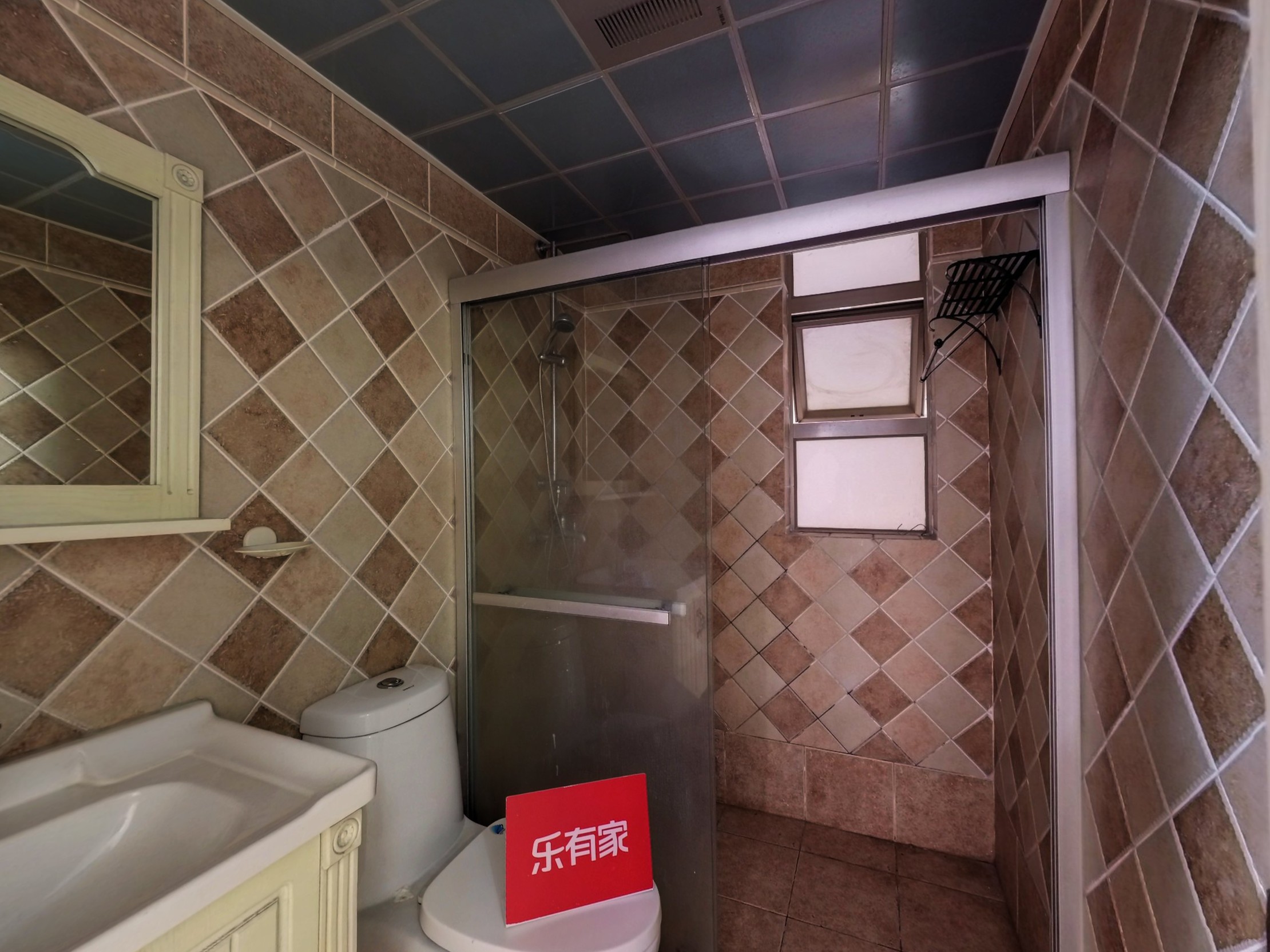 佳兆业可园五期 5房2厅2卫 140㎡