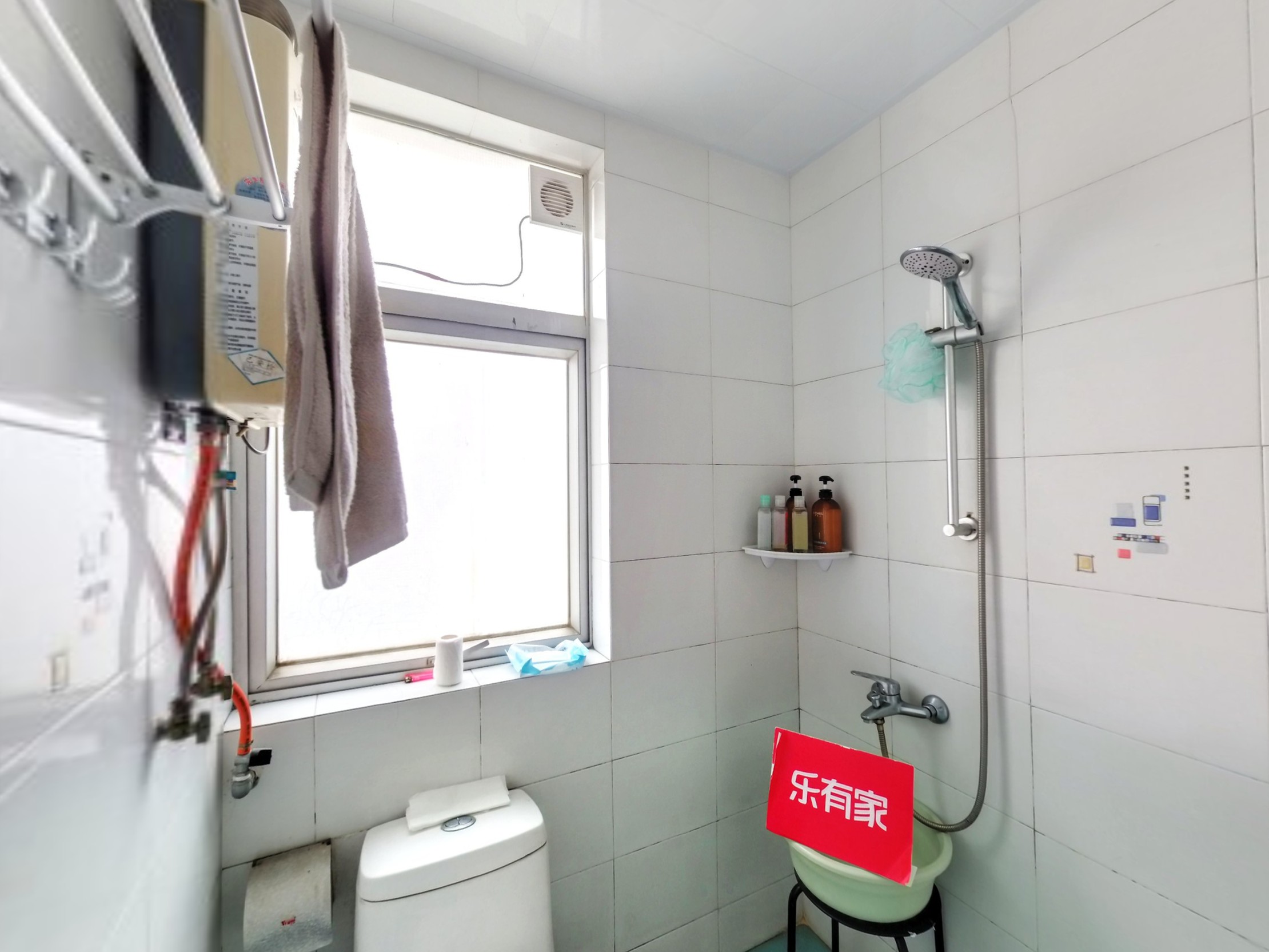 中润大厦 1房0厅1卫 38.09㎡