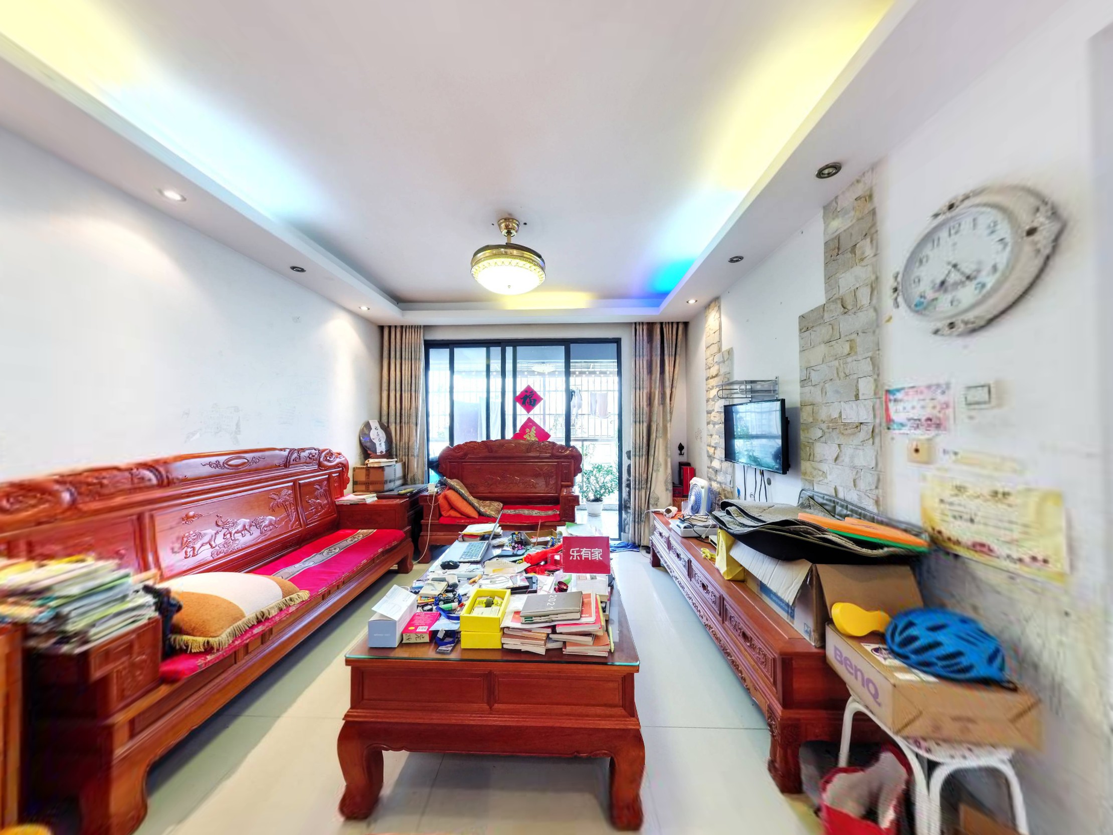 信义锦绣2房，业主诚心出售