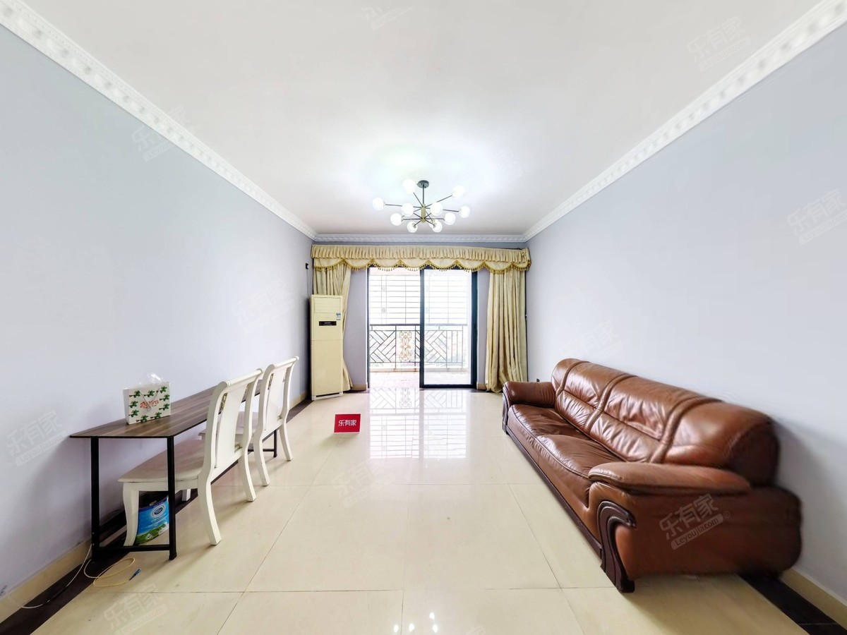 灯都华廷 2房2厅1卫 108㎡