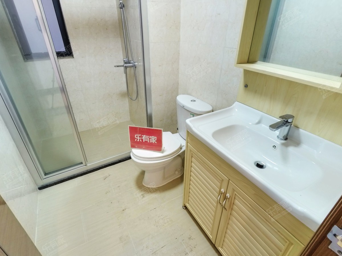 锦绣海湾城9期厕所-1